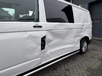 Volkswagen Transporter 2.0 TDI L2H1 30 DC Comfortline picture 15