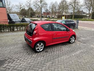 Peugeot 107 1.0-12V XR AIRCO  (Hatchback 3-dr.) picture 22