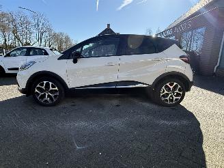 Renault Captur 0.9 TCe Intens (SUV 5-dr.) picture 2