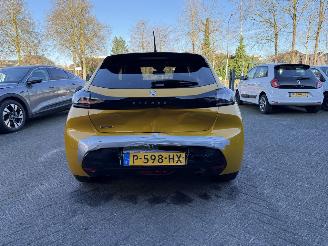 Peugeot 208 1.2 PureTech Allure (Hatchback 5-dr.) picture 4