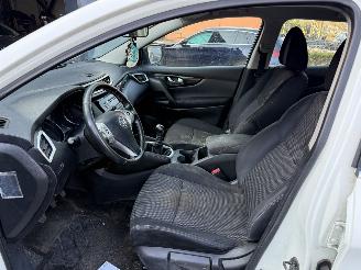 Nissan Qashqai 1.2 Acenta (SUV 5-dr.) picture 19