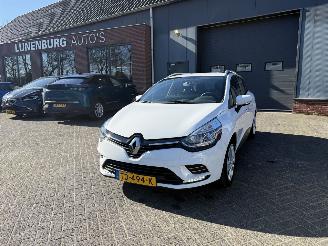 Schadeauto Renault Clio 0.9 TCe Zen (Stationwagen 5-dr.) 2018/7