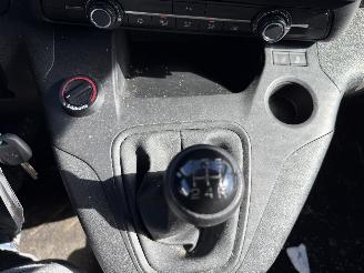 Peugeot Partner 1.5 BlueHDI Pro (Bedrijfsauto 4-dr.) picture 13
