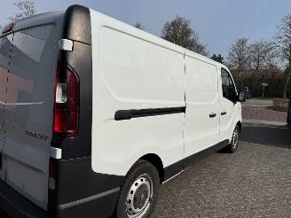 Renault Trafic 2.0 dCi 120 T30 L2H1 Comfort picture 32