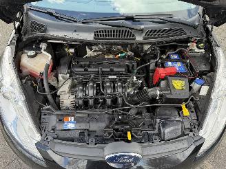 Ford Fiesta 1.25 Ghia (Hatchback 5-dr.) picture 28