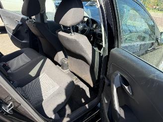 Volkswagen Polo 1.4-16V Trendline (Hatchback 5-dr.) picture 28