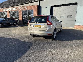 Damaged car Volvo Xc-60 2.0 D3 FWD AUTOMAAT  Polar+ (SUV 5-dr.) 2017/3