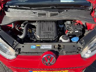 Volkswagen Up! 1.0 move up! BlueMotion picture 12