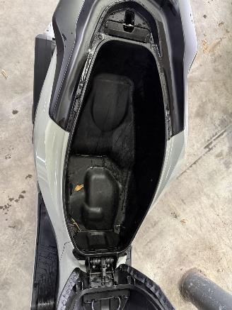 Honda PCX 125 ABS picture 21