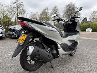 Honda PCX 125 ABS picture 14