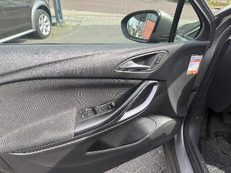 Opel Astra 1.4 Business+ picture 21