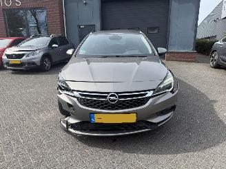 Opel Astra 1.4 Business+ picture 9
