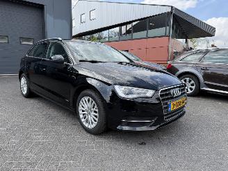 Coche accidentado Audi A3 1.4 TFSI Ambiente Pro Line plus 2014/1