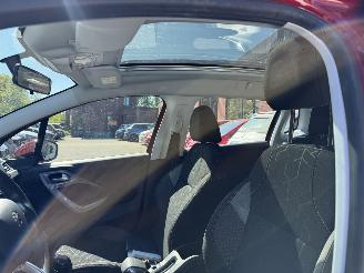 Peugeot 2008 1.2 PureTech Blue Lion (SUV 5-dr.) picture 10