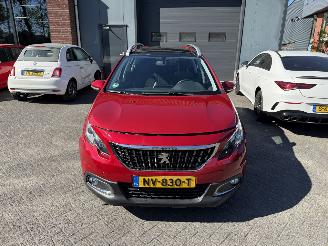Peugeot 2008 1.2 PureTech Blue Lion (SUV 5-dr.) picture 29
