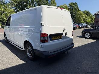 Volkswagen Transporter 2.0 TDI L2H1  AUTOMAAT picture 3