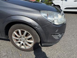Opel Astra 1.8 Temptation  AUTOMAAT (Hatchback 5-dr.) picture 16