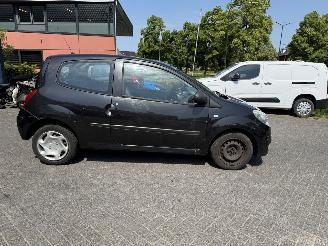 Renault Twingo 1.2 Authentique (Hatchback 3-dr.) picture 6
