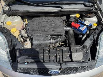 Ford Fiesta 1.3 Centennial (Hatchback 5-dr.) picture 27