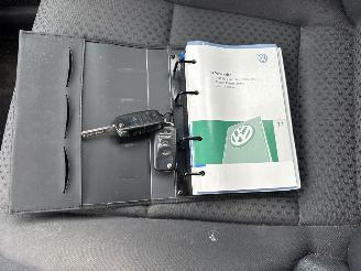 Volkswagen Touran 1.6-16V FSI Business (MPV 5-dr.) picture 22