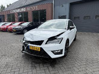 krockskadad bil auto Seat Leon 1.4 TSI ACT FR Dynamic (Hatchback 5-dr.) 2015/3