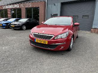 škoda osobní automobily Peugeot 308 1.2 VTi Active (Hatchback 5-dr.) 2014/1