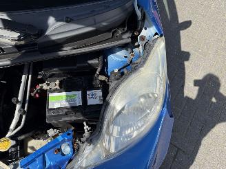 Peugeot 107 1.0-12V XS (Hatchback 5-dr.) picture 9