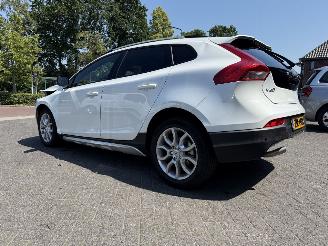Avarii autoturisme Volvo V-40 Cross Country - 1.5 T3 AUTOMAAT  Polar+ Luxury 2019/7