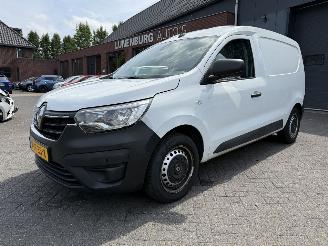 krockskadad bil bedrijf Renault Express 1.5 dCi 75 Comfort (Bedrijfsauto 4-dr.) 2023/6