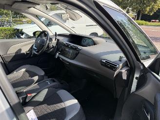 Citroën C4-picasso 1.6 e-THP Intensive AUTOMAAT  (MPV 5-dr.) picture 13