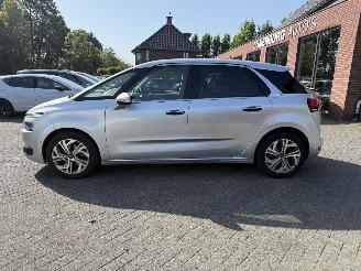 Citroën C4-picasso 1.6 e-THP Intensive AUTOMAAT  (MPV 5-dr.) picture 2