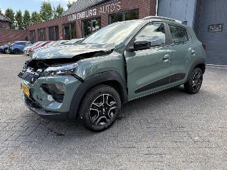 Vaurioauto  passenger cars Dacia Spring Essential 27 kWh (Hatchback 5-dr.) 2024/2
