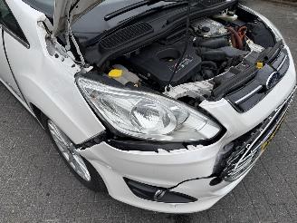 Ford C-Max 2.0 Plug-in Hybrid Titanium Plus (MPV 5-dr.) picture 8