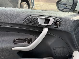 Ford Fiesta 1.25 Trend (Hatchback 5-dr.) picture 21