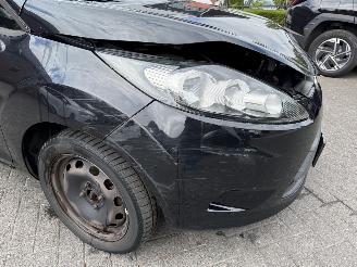 Ford Fiesta 1.25 Champion (Hatchback 5-dr.) picture 11