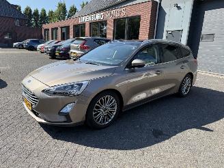  Ford Focus 1.0 EcoBoost Titanium Business 2019/10