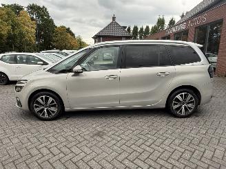 Citroën C4-picasso Grand  1.2 PureTech (MPV 5-dr.) picture 2