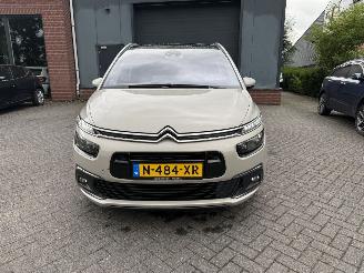 Citroën C4-picasso Grand  1.2 PureTech (MPV 5-dr.) picture 11