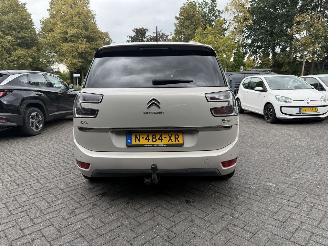 Citroën C4-picasso Grand  1.2 PureTech (MPV 5-dr.) picture 4