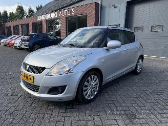 damaged passenger cars Suzuki Swift 1.2 Exclusive EASSS (Hatchback 5-dr.) 2011/4