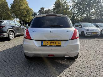 Suzuki Swift 1.2 Exclusive EASSS (Hatchback 5-dr.) picture 4