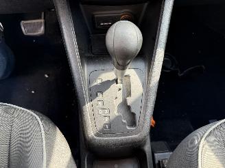 Kia Venga 1.6 CVVT Comfort Pack  AUTOMAAT  (MPV 5-dr.) picture 3
