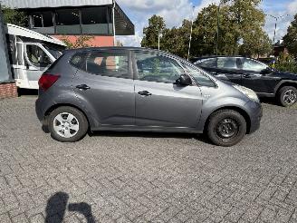 Kia Venga 1.6 CVVT Comfort Pack  AUTOMAAT  (MPV 5-dr.) picture 8