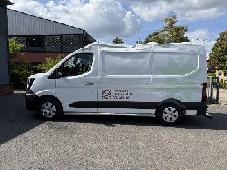 Renault Master T35 L2H2 Extra long range 87 kWh picture 13