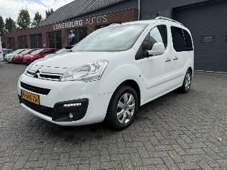 Schadeauto Citroën Berlingo 1.2 PureTech Feel (MPV 5-dr.) 2017/11