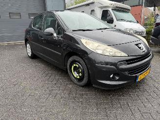 Peugeot 207 1.4 VTi Cool \'n Blue (Hatchback 5-dr.) picture 7