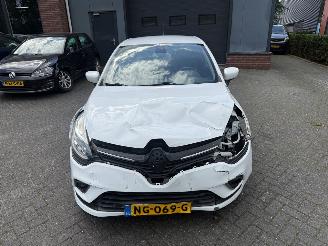 Renault Clio 0.9 TCe Intens (Hatchback 5-dr.) picture 11