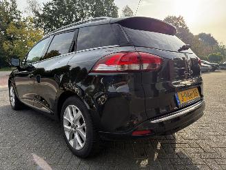 Renault Clio 0.9 TCe Limited (Stationwagen 5-dr.) picture 32