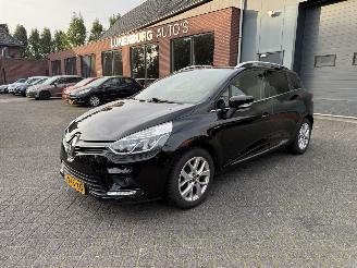 Unfallwagen Renault Clio 0.9 TCe Limited (Stationwagen 5-dr.) 2020/11