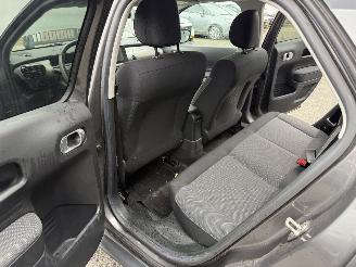 Citroën C4 cactus 1.2 PureTech One-Tone (SUV 5-dr.) picture 13